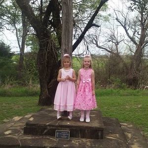 Meet your Posher, Pam